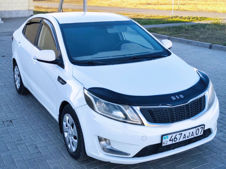 Срочно продам Kia Rio.