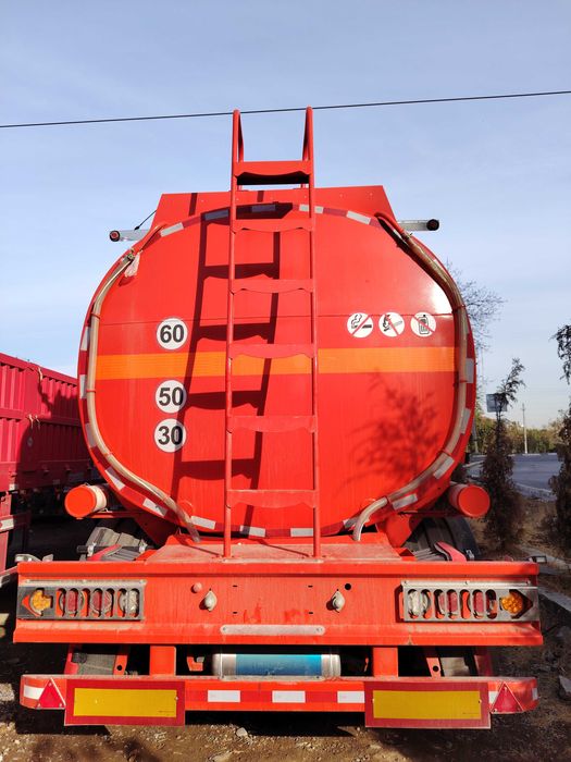 Benzavoz sotiladi 41