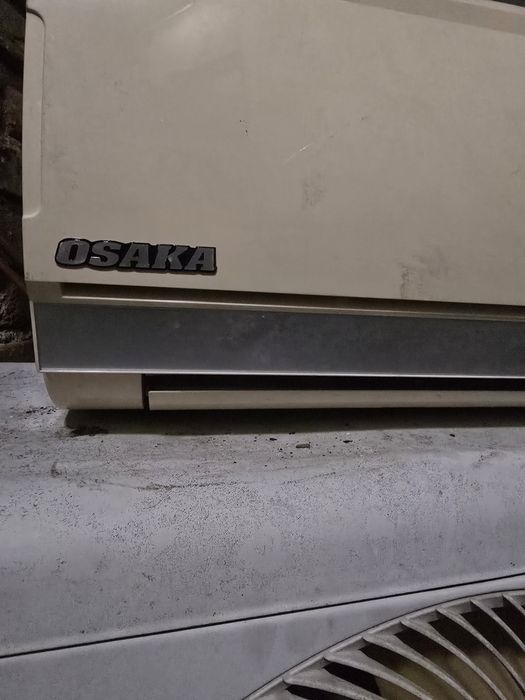 Климатик 12 Osaka