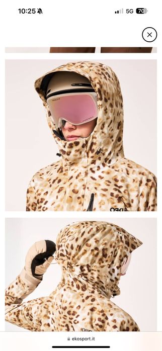 Oakley shell яке 15К воден стълб