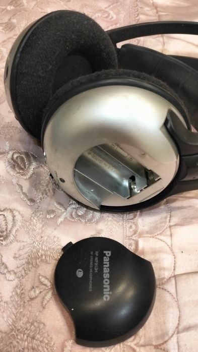Наушники радио Panasonik RP-WF910