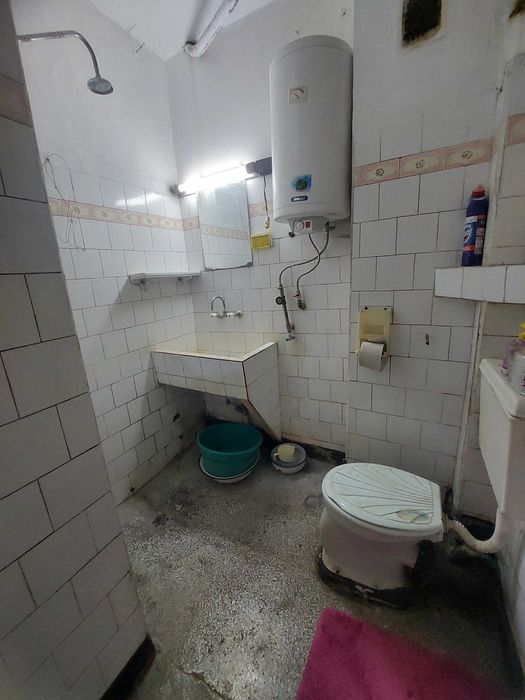 Продава се Двустаен апартамент в Силистра, Център - 60 кв.м за 1167 €/кв.м - Снимка #12