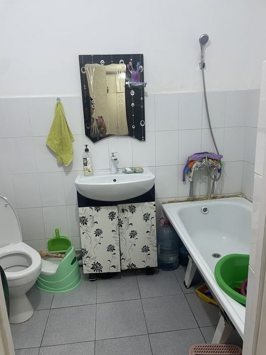 Шығыс2-361 домнан 1 бөлмелі пәтер сатылады