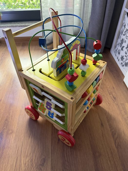 Antepremergator, cub activitati