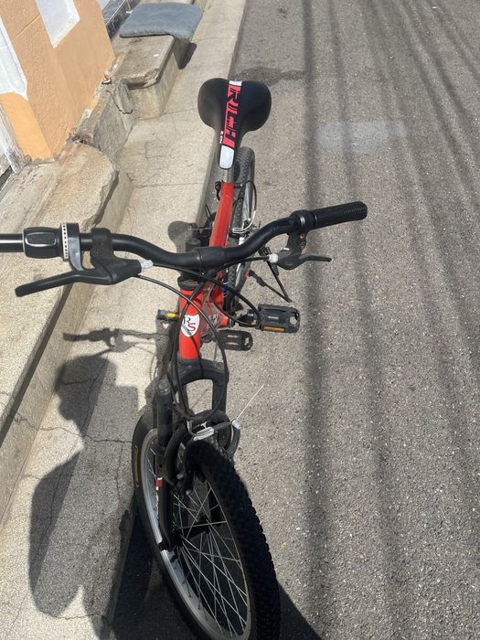 Vand bicicleta copii 8-12 ani