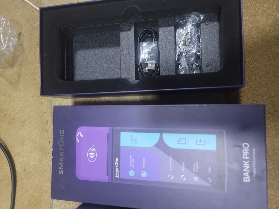 Продаётся кассовый апарат смарт оне.