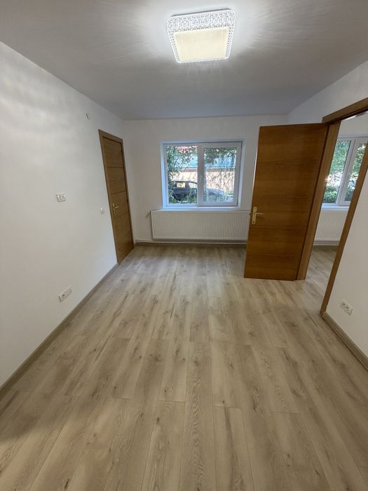 Vand Apartament 2 Camere