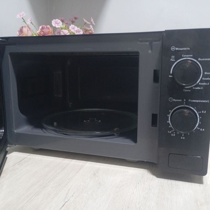 Продается микроволновка Хофман