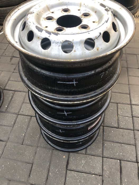Диски на Спринтер R15
