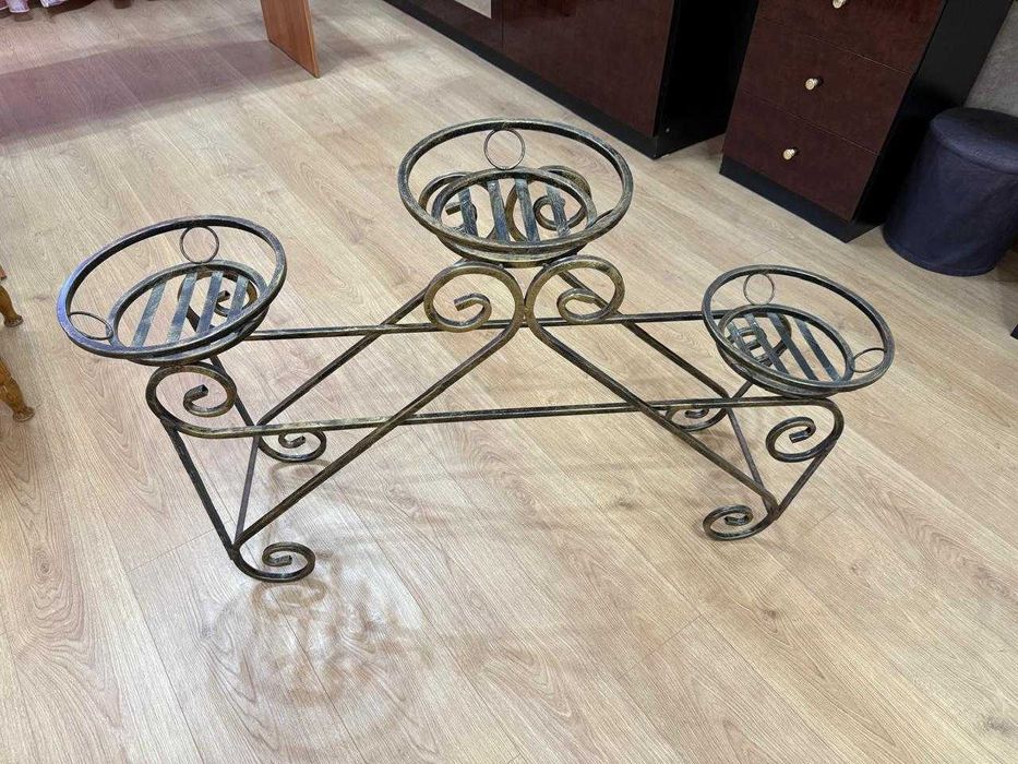 подставки под цветы