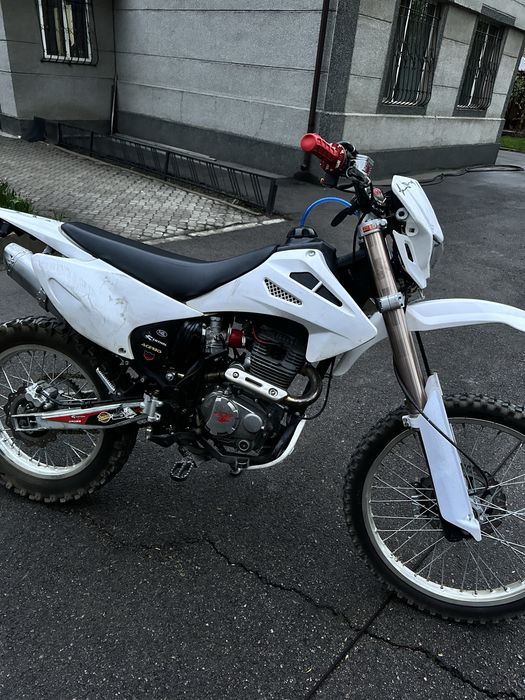 Продам эндуро 06