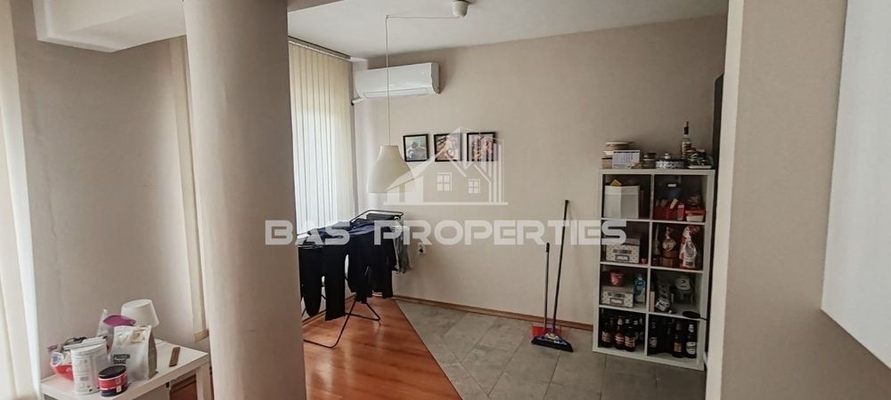 Продава се Тристаен апартамент в София, Медицинска академия - 111 кв.м за 3559 €/кв.м - Снимка #2