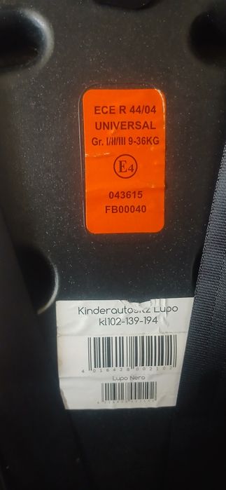 Scaun copil pentru mașină