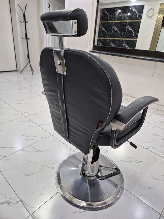 Кресло парихмахерское
