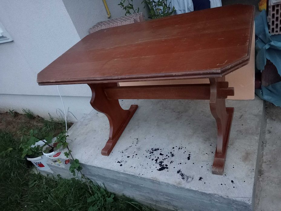 Masa din lemn stejar