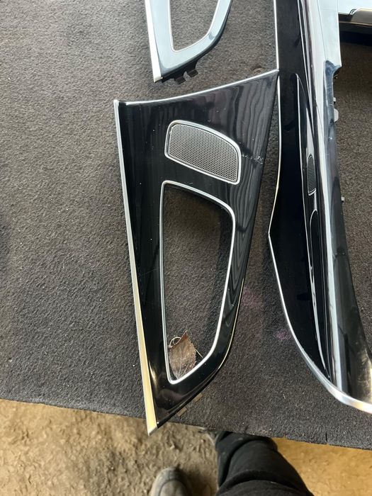 Комплект интериорни лайсни AUDI A6 C7 4g колплект множе и на бройка