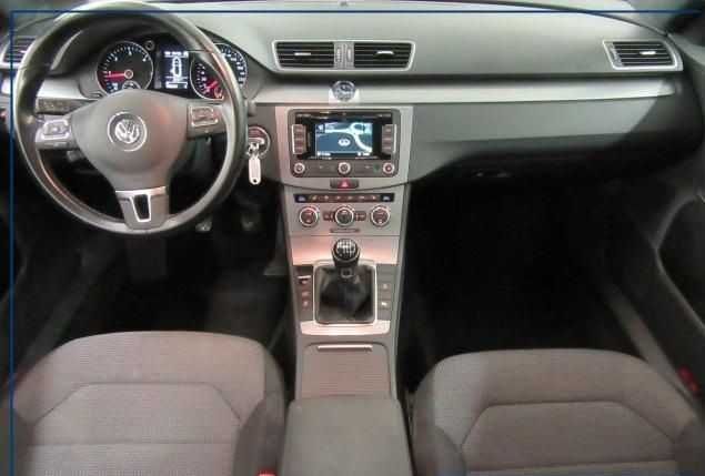 Volkswagen Passat B7 1.6TDI variant 105HP, 2015, manuala, inmatriculat