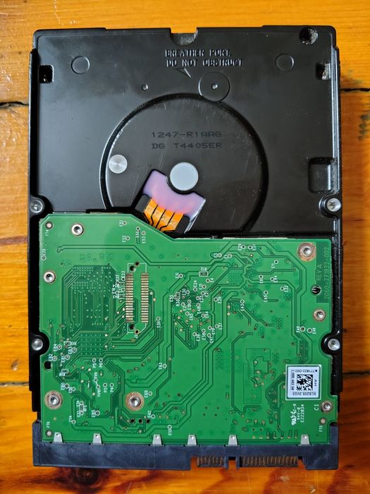 3tb Хард диск (hdd)