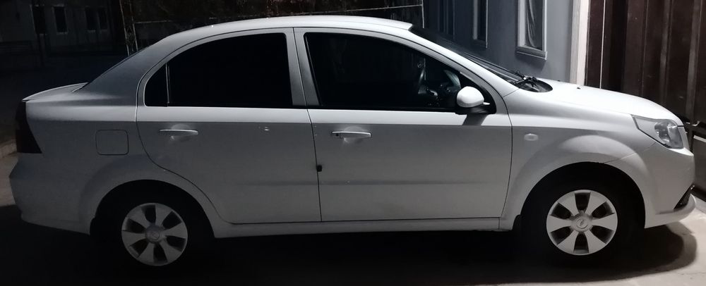 Нехиа3 сотилади..