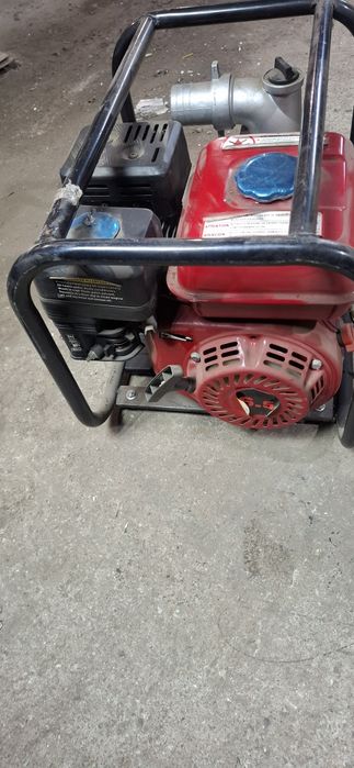 Бенза  помпа продам