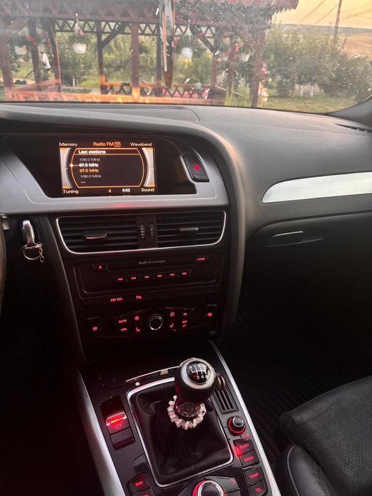 Vand Audi a4 b8.
