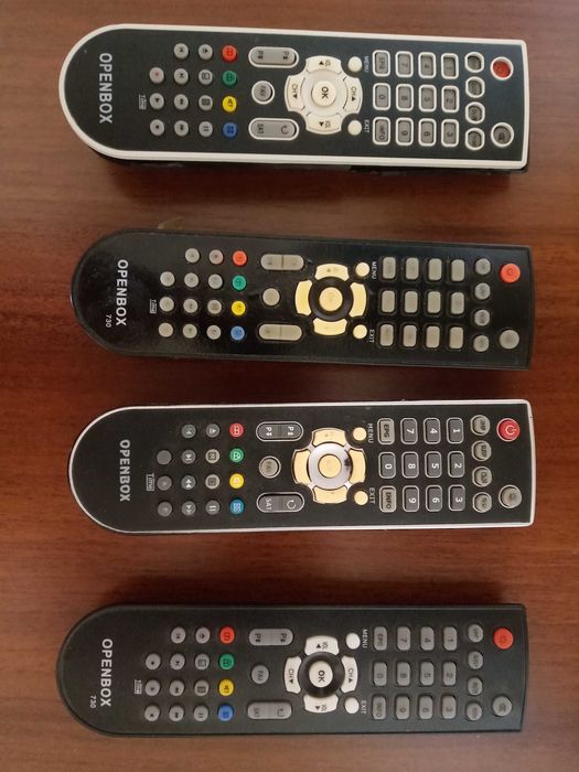 Пульт для спутникового тюнера Openbox. Цена 30 тыс (с тюнером 50тыс)