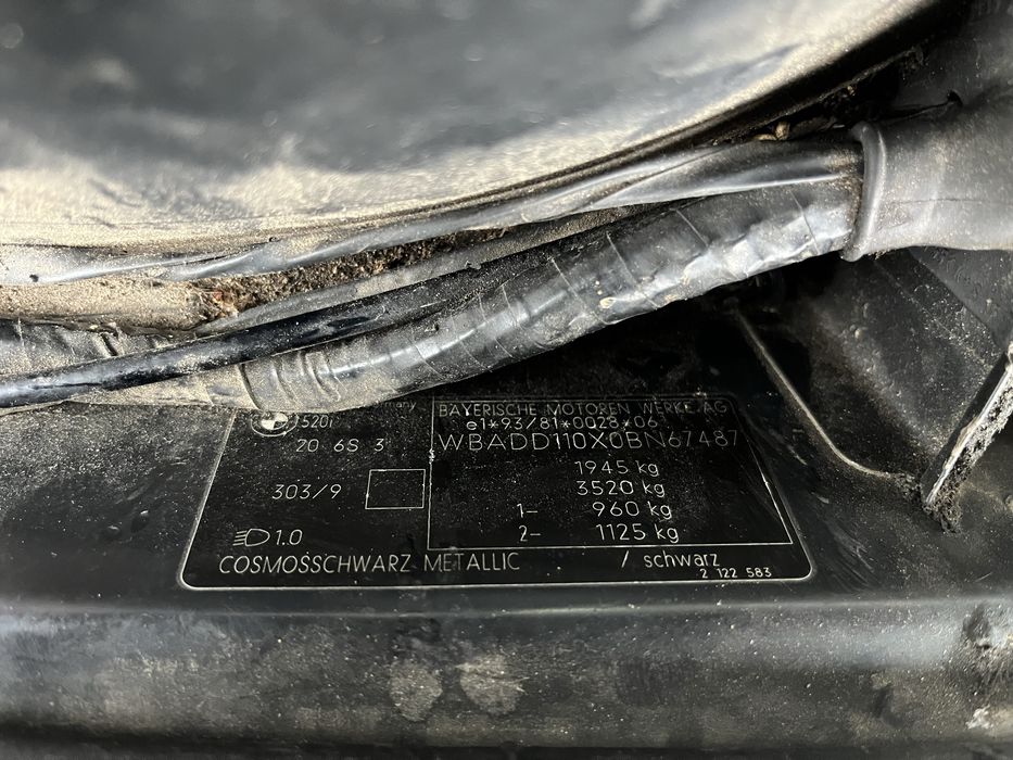 На части BMW E39 520i Ръчка