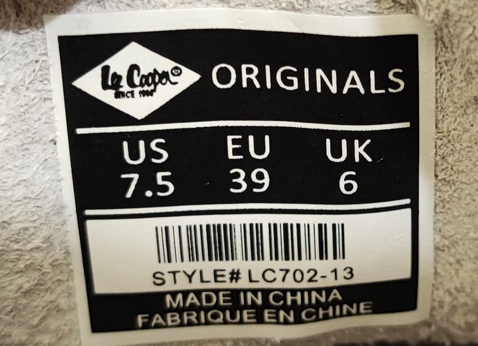 Оригинални дамски обувки Lee Cooper