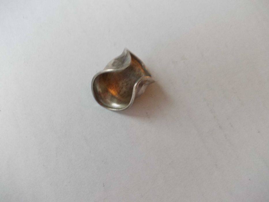 Inel vechi din argint 24