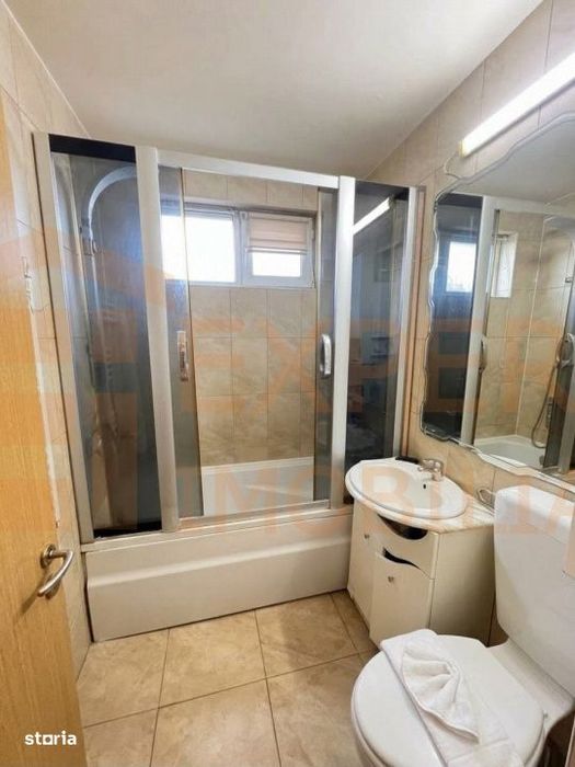 Apartament 4 camere de inchiriat in zona Bratianu, termen lung