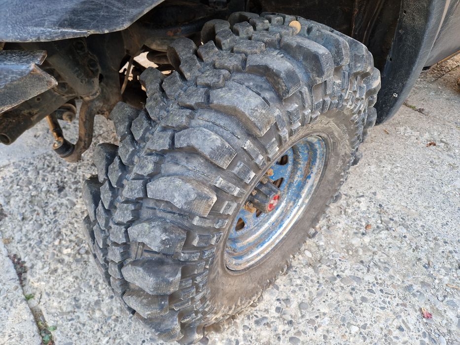 Vând Nissan Patrol, mașină de legendă,