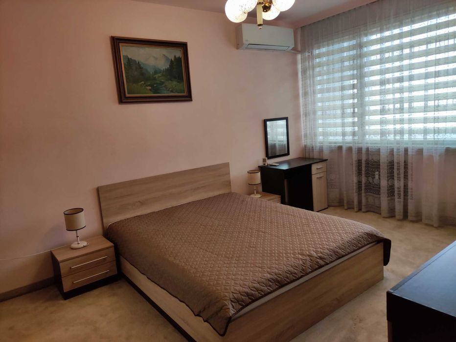 Дава се под наем Тристаен апартамент в София, Център - 84 кв.м за 900 € - Снимка #6