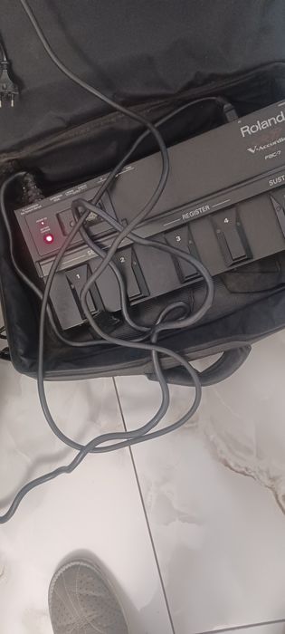 Vind acordeon roland fr 7 x