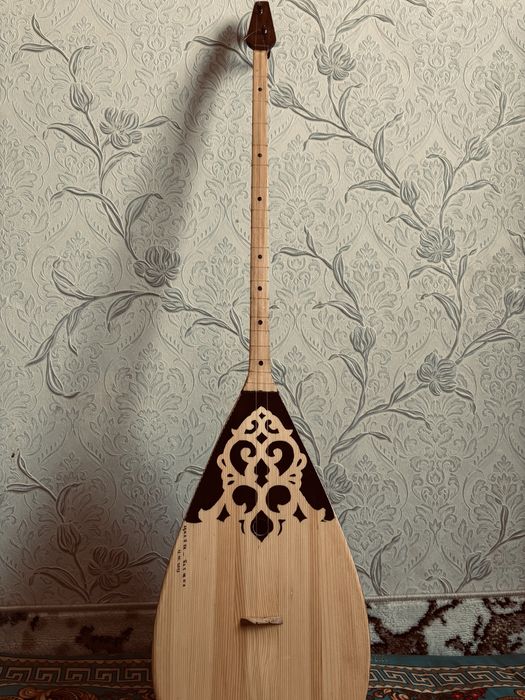 Домбыра отличнием состояни 100%