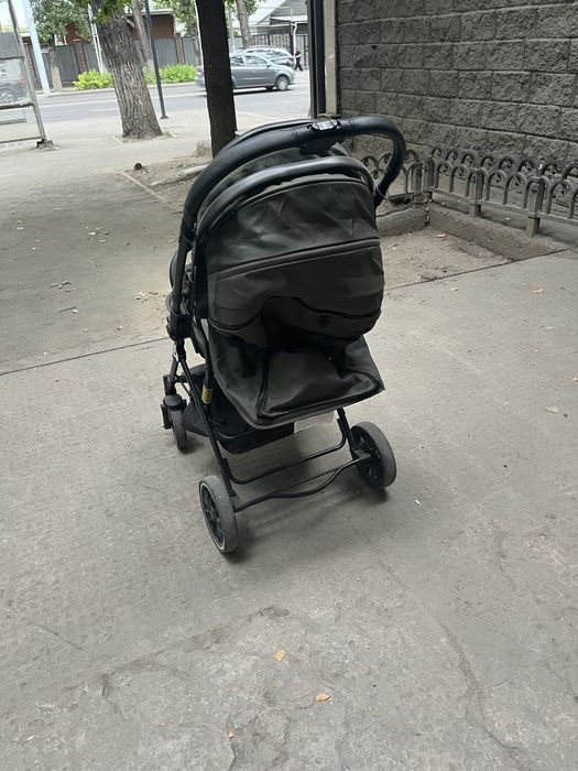 Продам детскую коляску