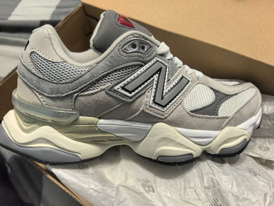 New balance 9060