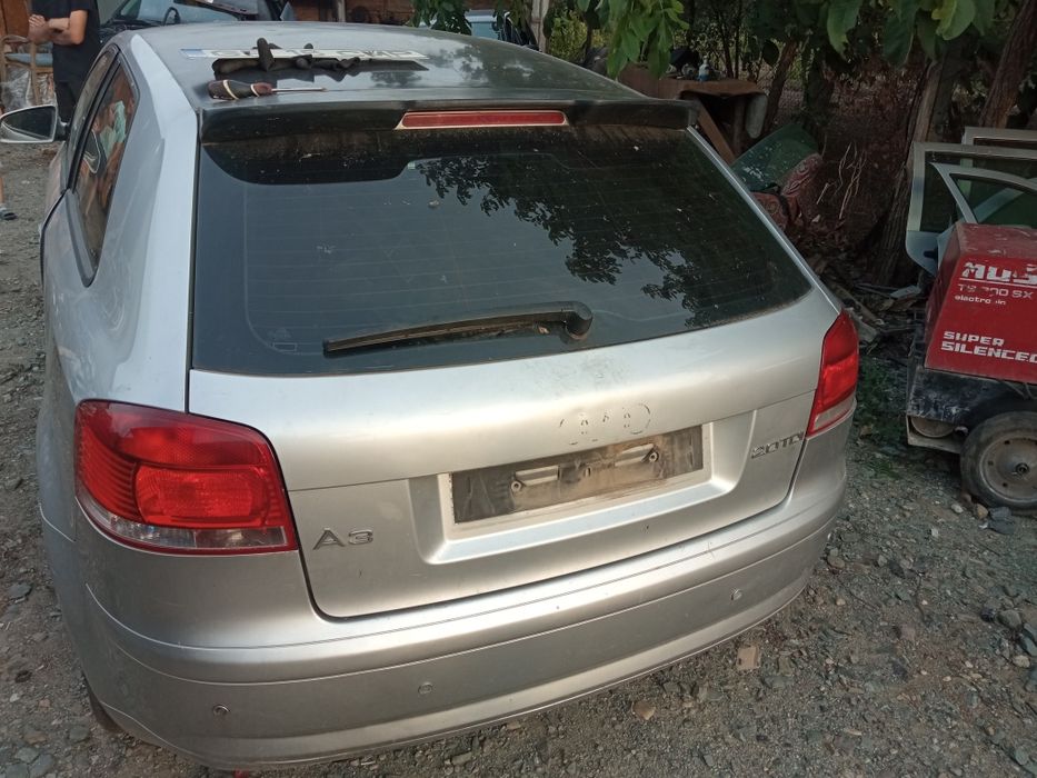 Bara fata  spate, triple, tragar radiatoare audi A3