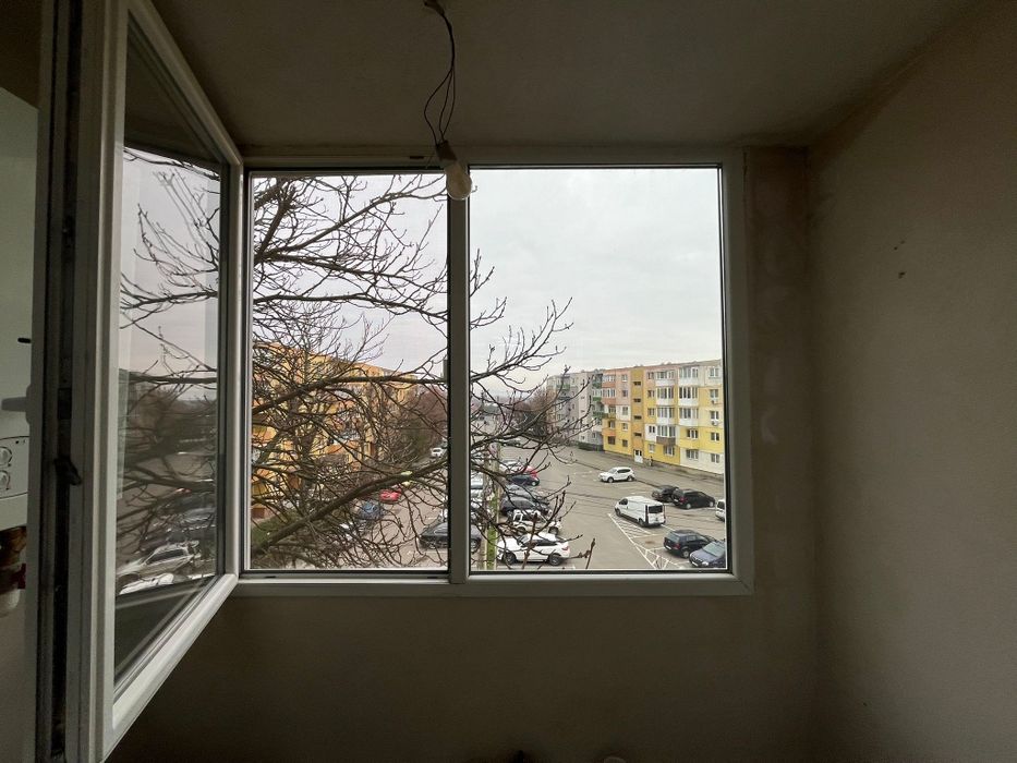 Vând apartament cu 2 camere