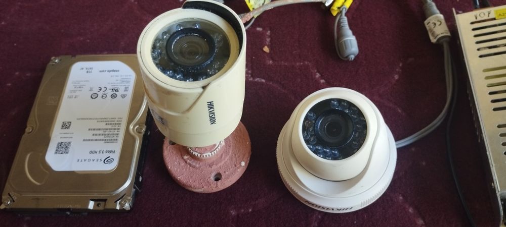 HIKVISION 2MP СИСТЕМА Камера, DVR, блок питания.