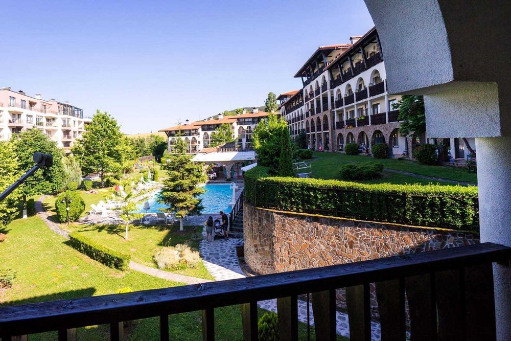 Продава се Двустаен апартамент в София, Симеоново - 70 кв.м за 3415 €/кв.м - Снимка #18