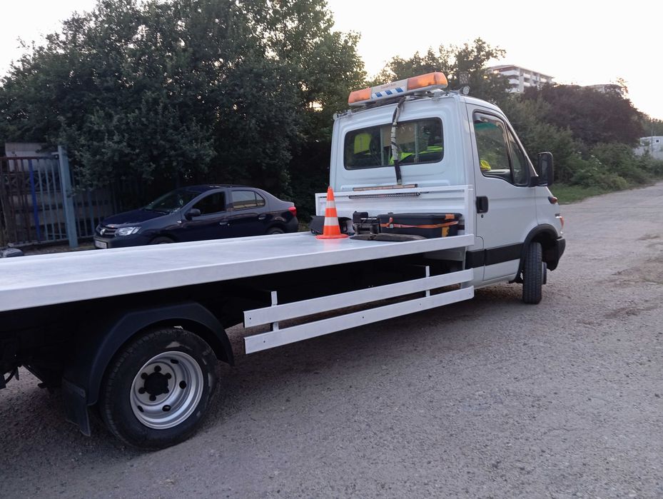 Platforma tractari auto moto utilaje dube stivuitoare Rapid și Sigur