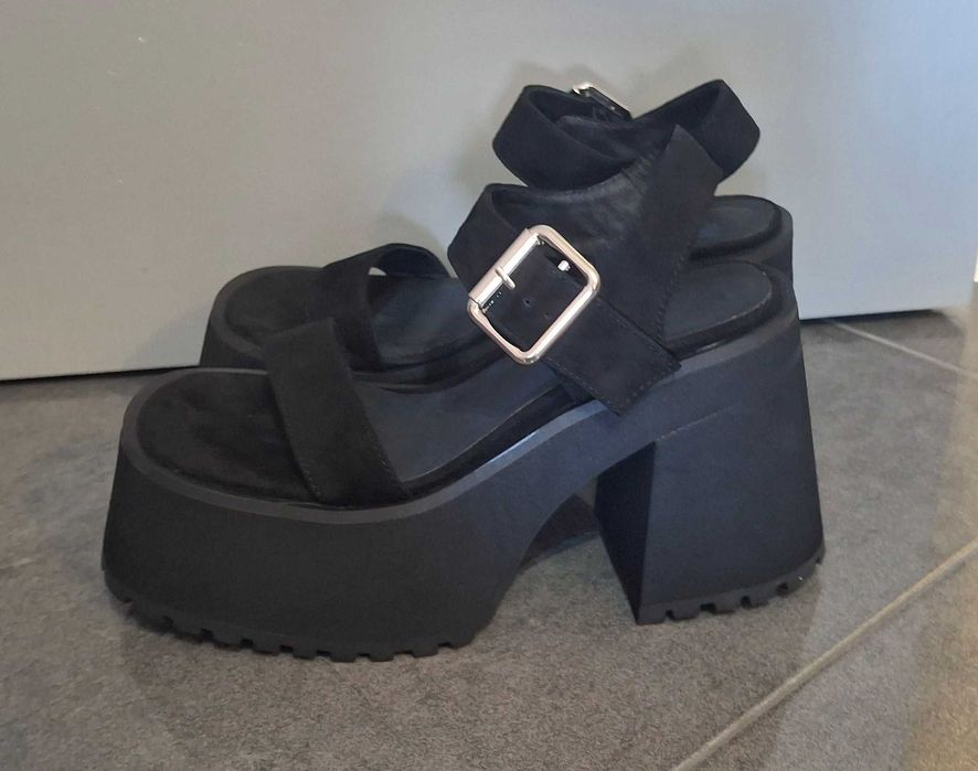 Дамски сандали с висок дебел ток и платформа, НОВО, естествена кожа.