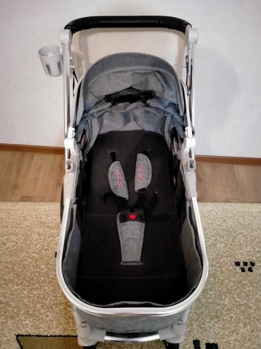 Детская универсальная  коляска