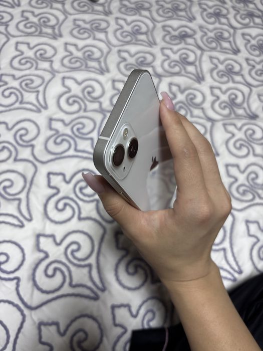 Продам iphone 13