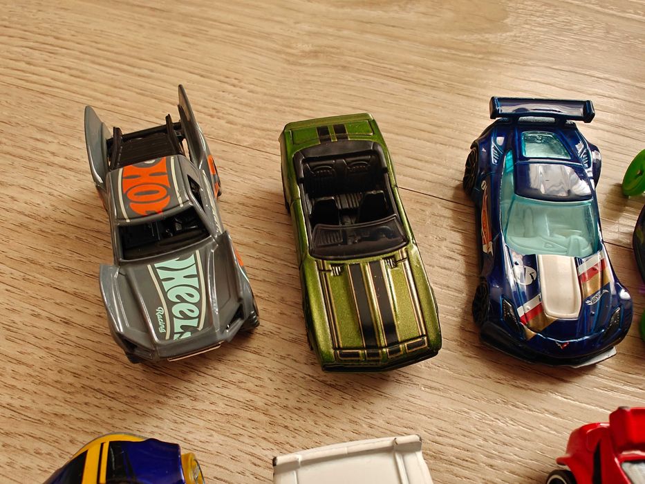 колички Hot Wheels - 11 бр общо