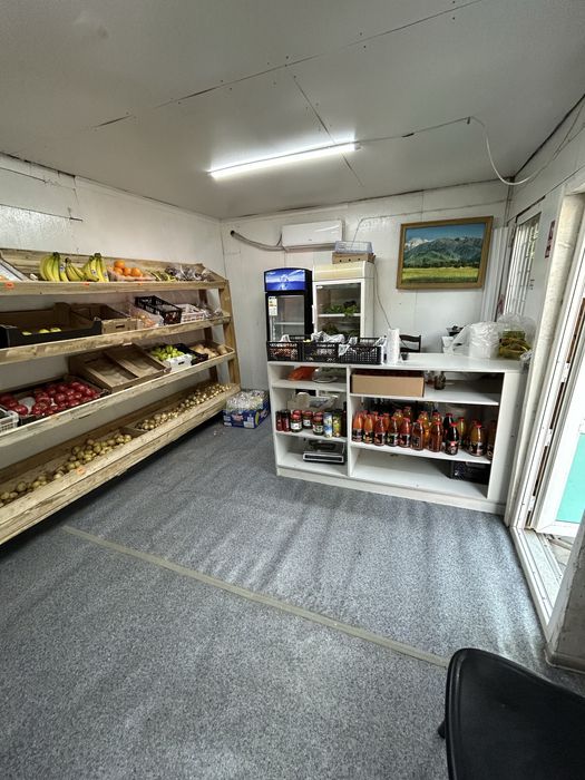 Утепленный контейнер для торговли