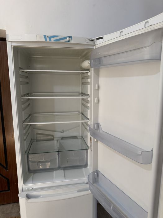 Holadilnik indesit 1.600