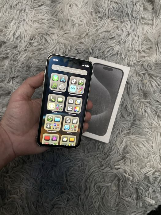 Продам телефон XR -15Pro