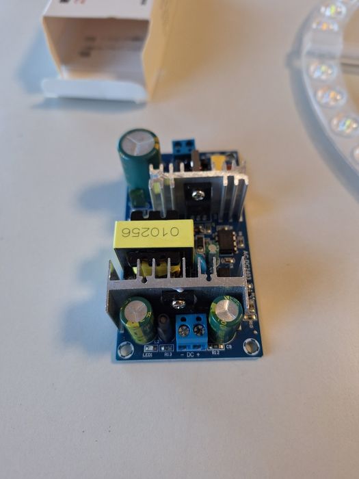 AC/DC 12V 60W нов