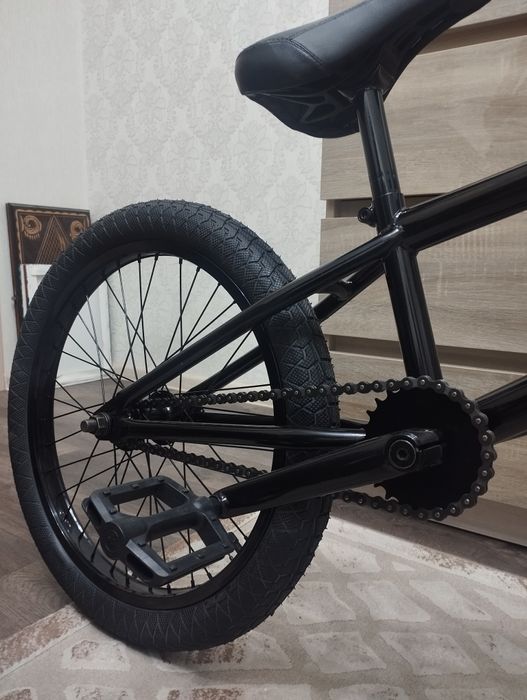 BMX - no name black